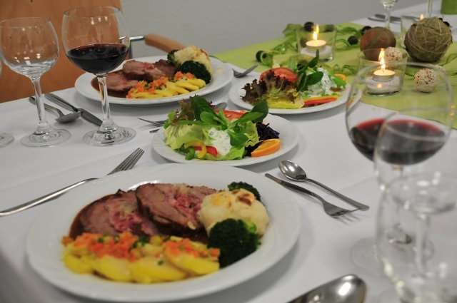 Akzent Hotel Stadt Schluechtern ***S Restaurante foto